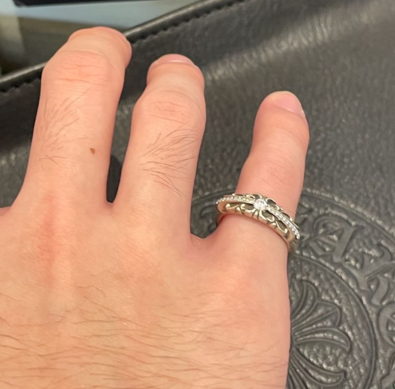 Ch*0me He**ts rings